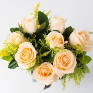 Buquê de 8 Rosas Champagne