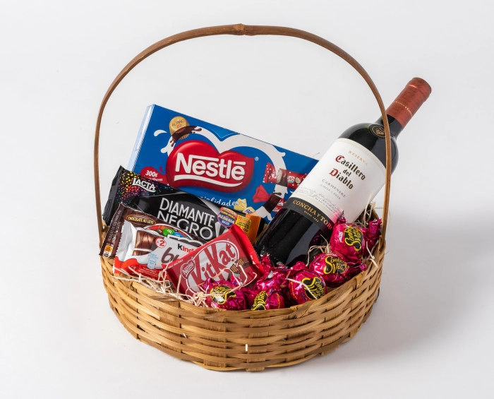 Cesta de Chocolate e Tinto